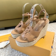 Louis Vuitton Sandals